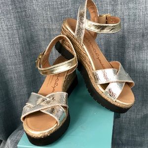 Gaimo metallic leather platform espadrille Anthro